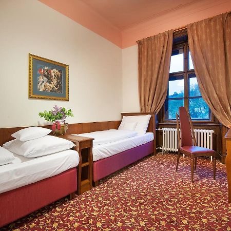 Ea Zamecky Hotel ฮรูบาสกาลา ภายนอก รูปภาพ